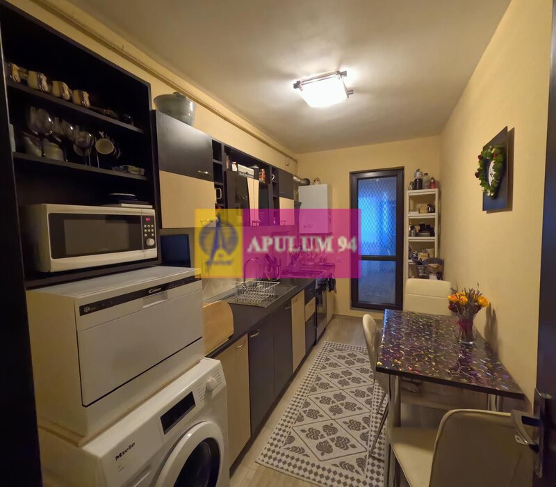 Apartament 2 camere Grand Arena 48mp bloc nou loc parcare & pod inclus